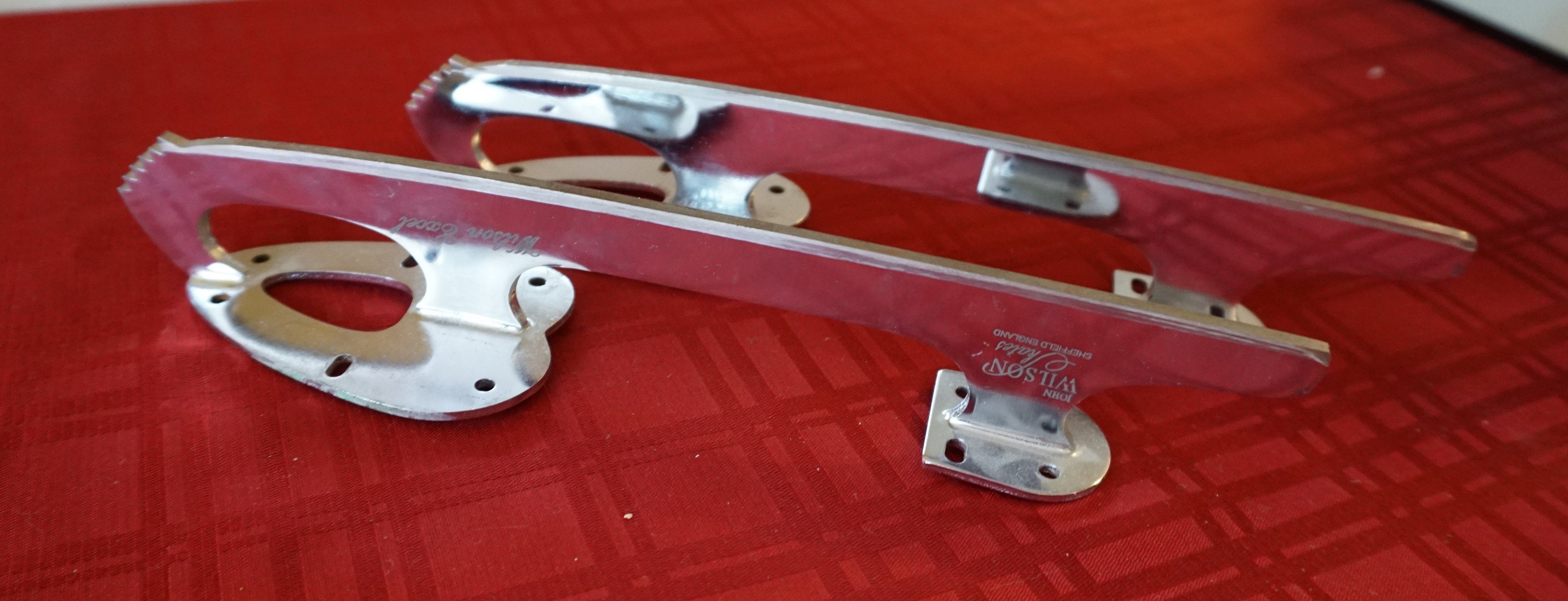 Previously Owned Wilson Excel Skate Blades 8 1/4"
