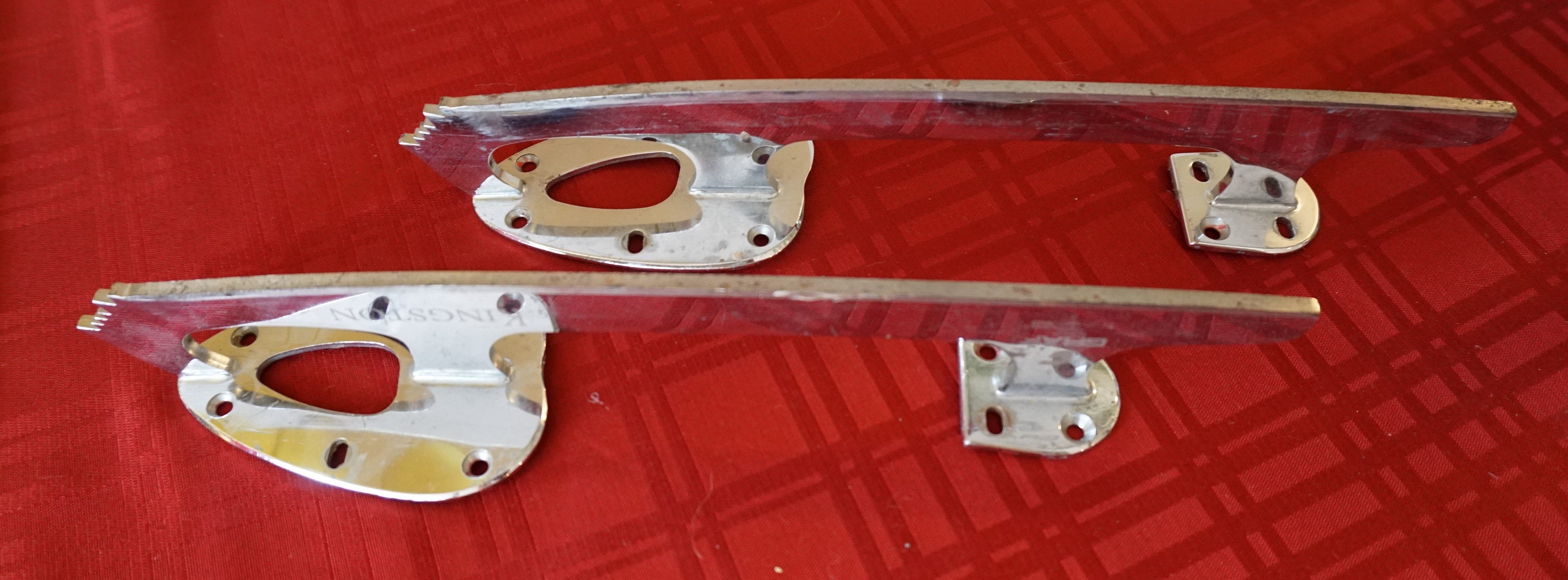 Previously Owned Graf Kingston Skate Blades 9"